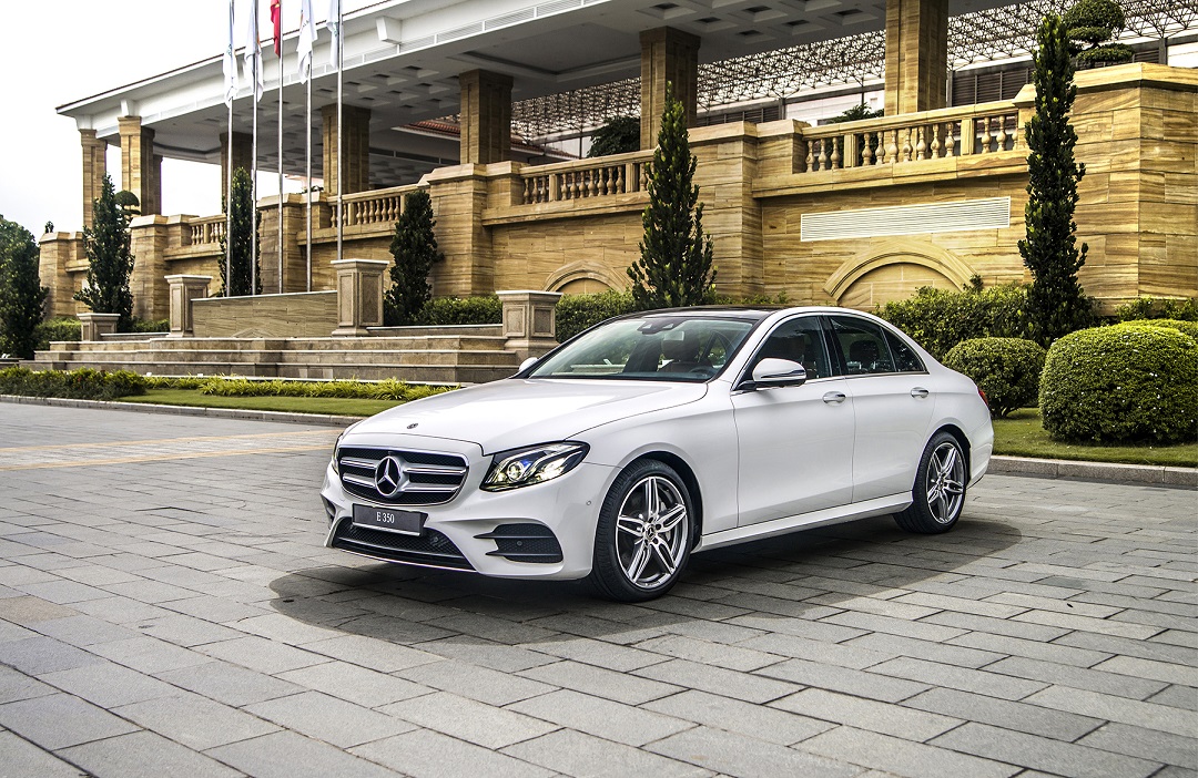 Mercedes-Benz E-Class 2019, E-Class 2019 ra mắt, Mercedes-Benz E200, Mercedes-Benz E200 Sport, Mercedes-Benz E300 AMG,