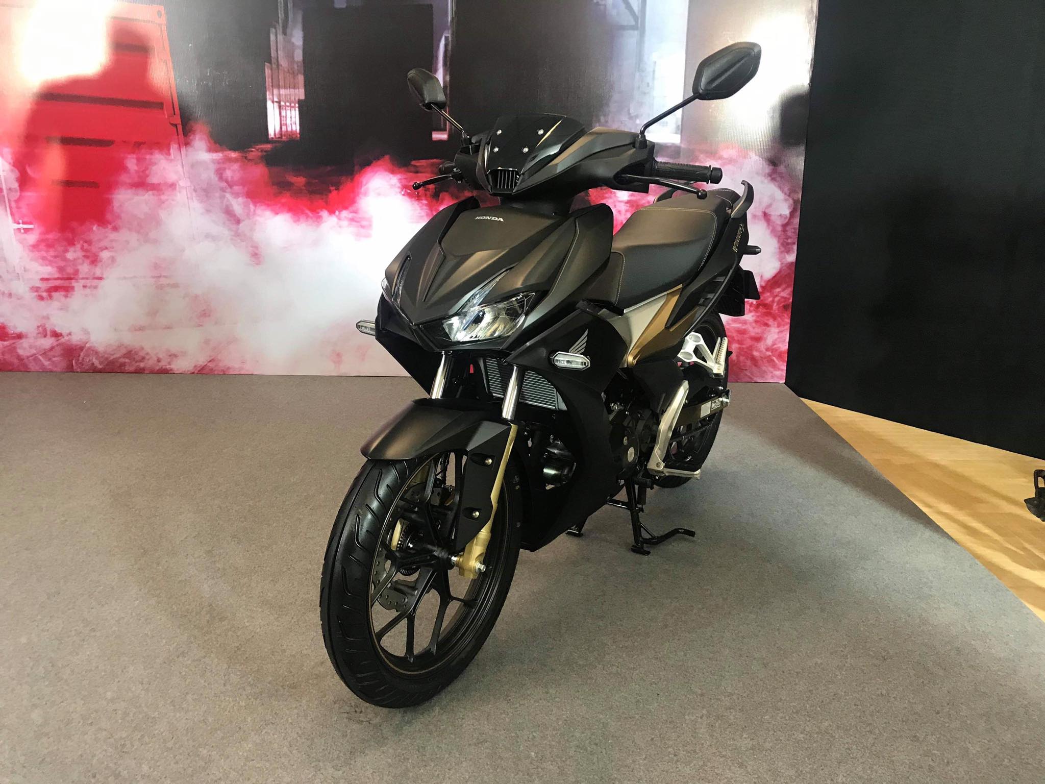 gia xe Honda Winner X
