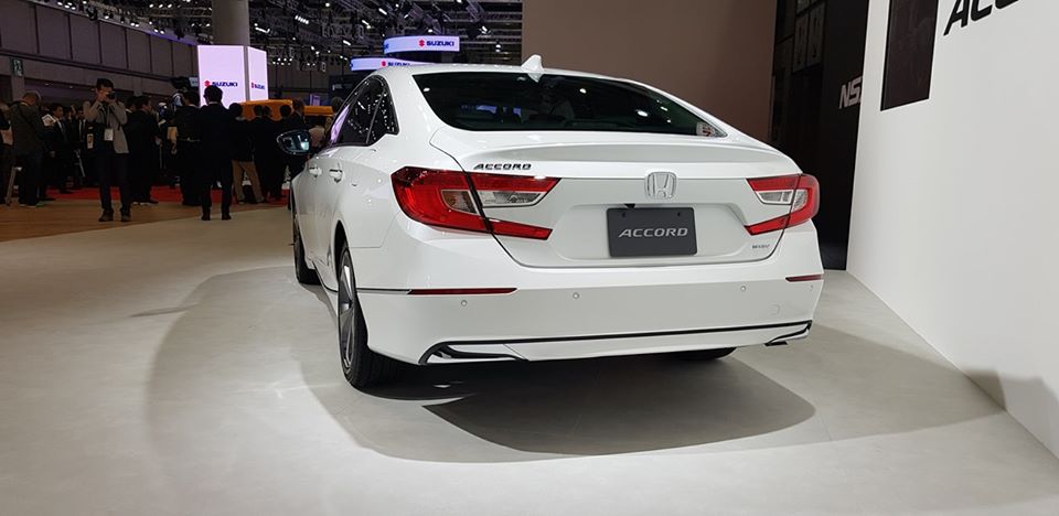 gia xe Honda Accord 2020