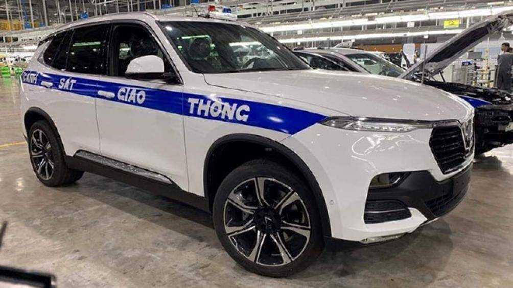 Xe VinFast Lux có thể được trang bị cho lực lượng CSGT xe VinFast CSGT