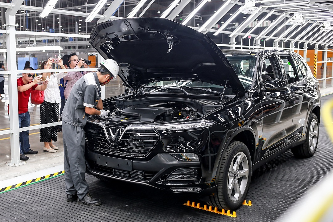 Ô tô lắp ráp trong nước sẽ được hưởng lợi nhờ giảm 50% thuế trước bạ. Ô tô lắp ráp trong nước sẽ được hưởng lợi nhờ giảm 50% thuế trước bạ
