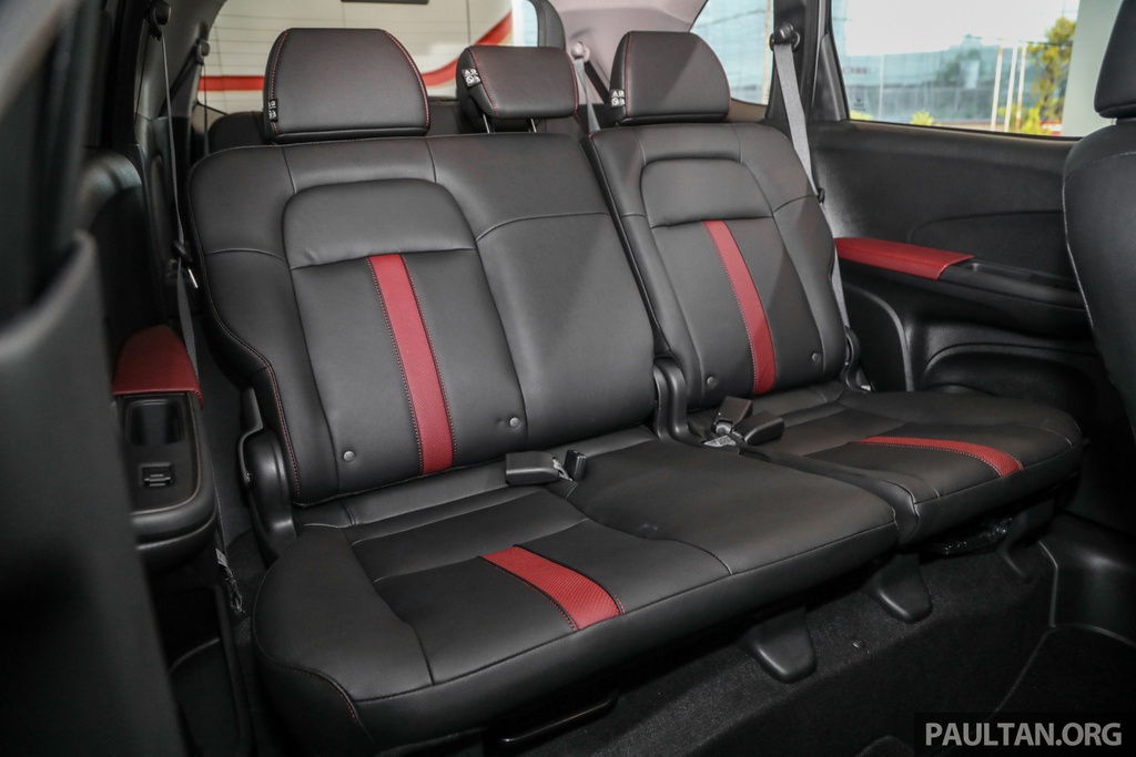 Nội thất khoang hành khách Honda BR-V 2020