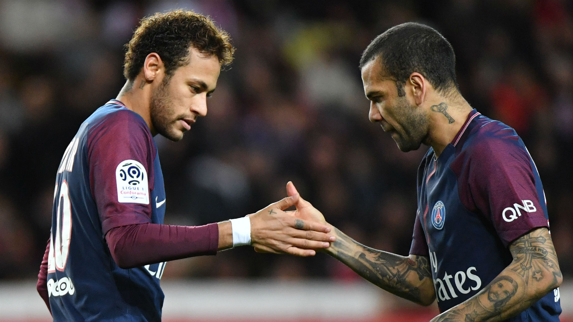 Alves tự tin vào những sự thay thế cho Neymar, Cavani Alves, Dani Alves, PSG, Paris Sain-Germain, MU, Man United vs PSG, MU vs PSG, Champions League, C1