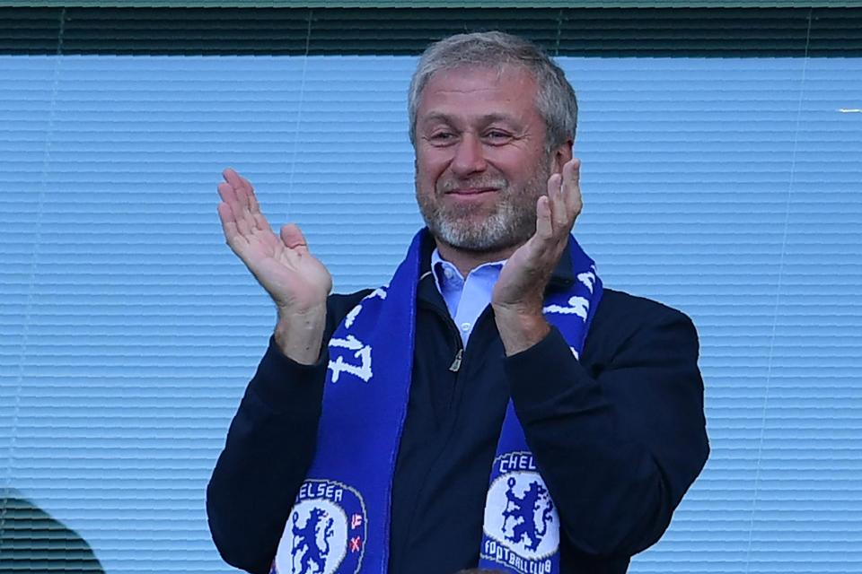 Abramovich không muốn nâng cấp sân Stamford Bridge Chelsea, tỷ phú mua chelsea, tỷ phú fan mu, Jim Ratcliffe, Abramovich, Abramovich bán chelsea, tin chelsea, tin bong da