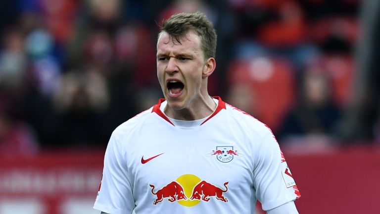 Klostermann thay thế Kimmich vào đá tiền vệ Đức, ĐT đức, ĐTQG đức, Vòng loại euro 2020, euro 2020, đức vs hà lan, joachim low, cỗ xe tăng đức, cỗ xe tăng