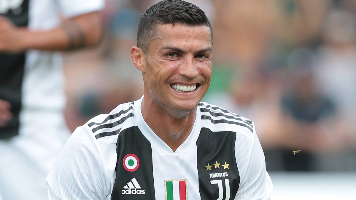 Chủ tịch Napola cho rằng Ronaldo mới là HLV ở Juventus Ronaldo, cristiano ronaldo, CR7, ronaldo juventus, allegri, ronaldo allegri, juventus, serie a, ronaldo c1, ronaldo serie a