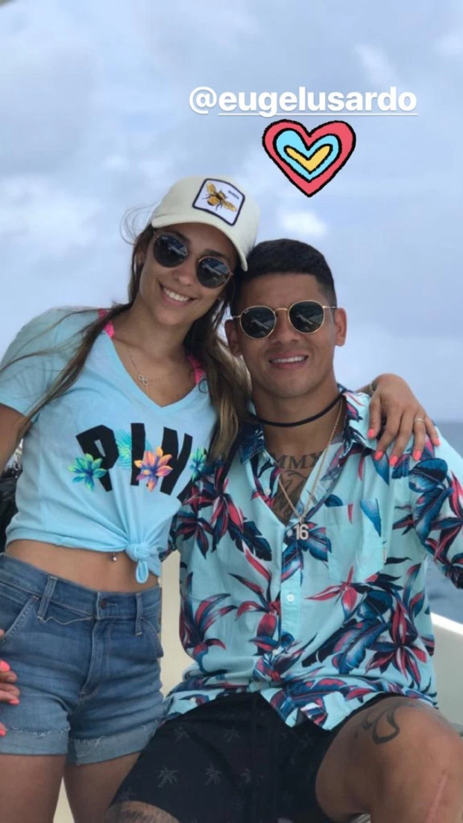 Rojo nghỉ dưỡng cùng gia đình Rojo, marcos rojo, mu, man united, sao mu, trung vệ mu, man united, sao mu rời khách sạn, sự cố mu, tin mu