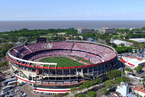 SVĐ Monumental ở Argentina qatar, world cup 2022, platini, hối lộ world cup, chỉ tịch fifa, qatar world cup, qatar hối lộ, bắt giữ chủ tịch fifa