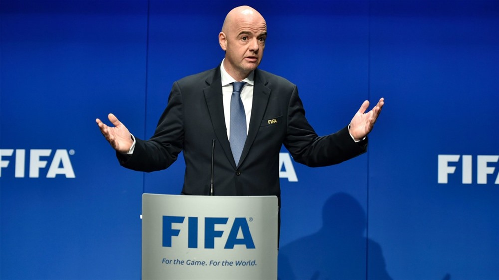 FIFA nâng án phạt với hành vi phân biệt chủng tộc fifa, luật fifa, fifa công bố luật, luật mới fifa, phân biệt chủng tộc, bộ luật fifa, fifa phân biệt, luật mới fifa