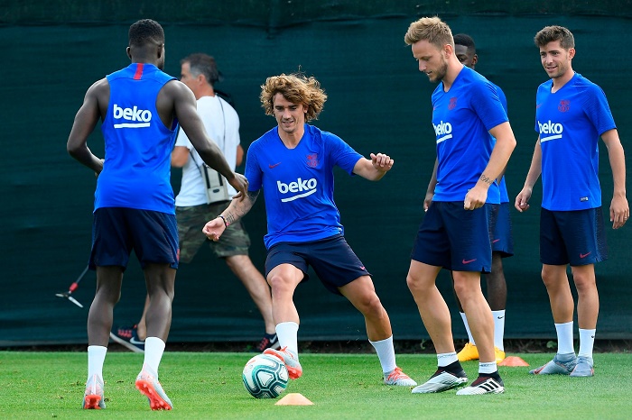 Griezmann tập luyện ở Barca messi, neymar, griezmann, barca, messi griezmann, barcelona, barca vs chelsea, neymar messi, neymar griezmann,