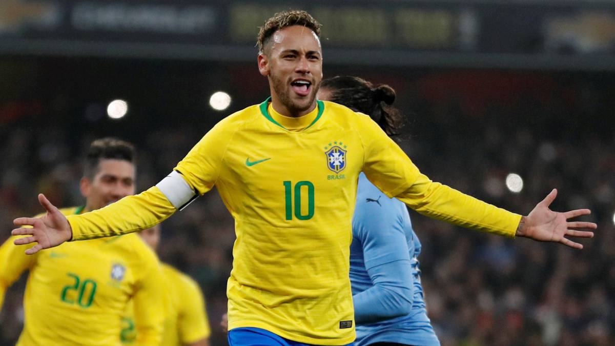 Neymar tái xuất ở ĐT Brazil chuẩn bị cho vòng loại World Cup