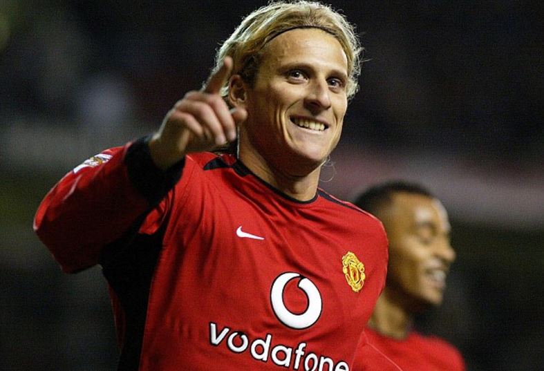 Forlan chê Ronaldo kiêu ngạo. Ảnh: Getty ronaldo, forlan, beckham, mu, sao mu, ferguson, nistelrooy, man utd, man united, quỷ đỏ, old trafford
