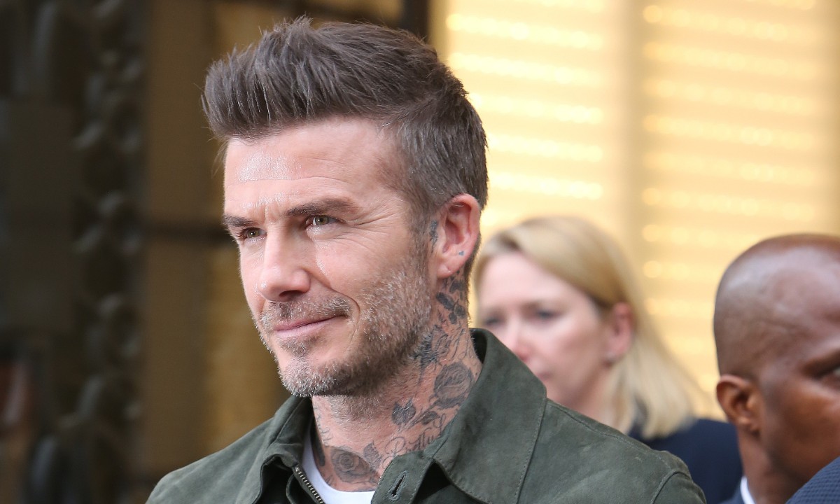 Beckham hé lộ mong muốn dẫn dắt tuyển Anh. Ảnh: Hello Magazine beckham, mu, david beckham, huyền thoại mu, tuyển anh, beckham mu, real, milan, LA Galaxy, PSG, huyền thoại mu