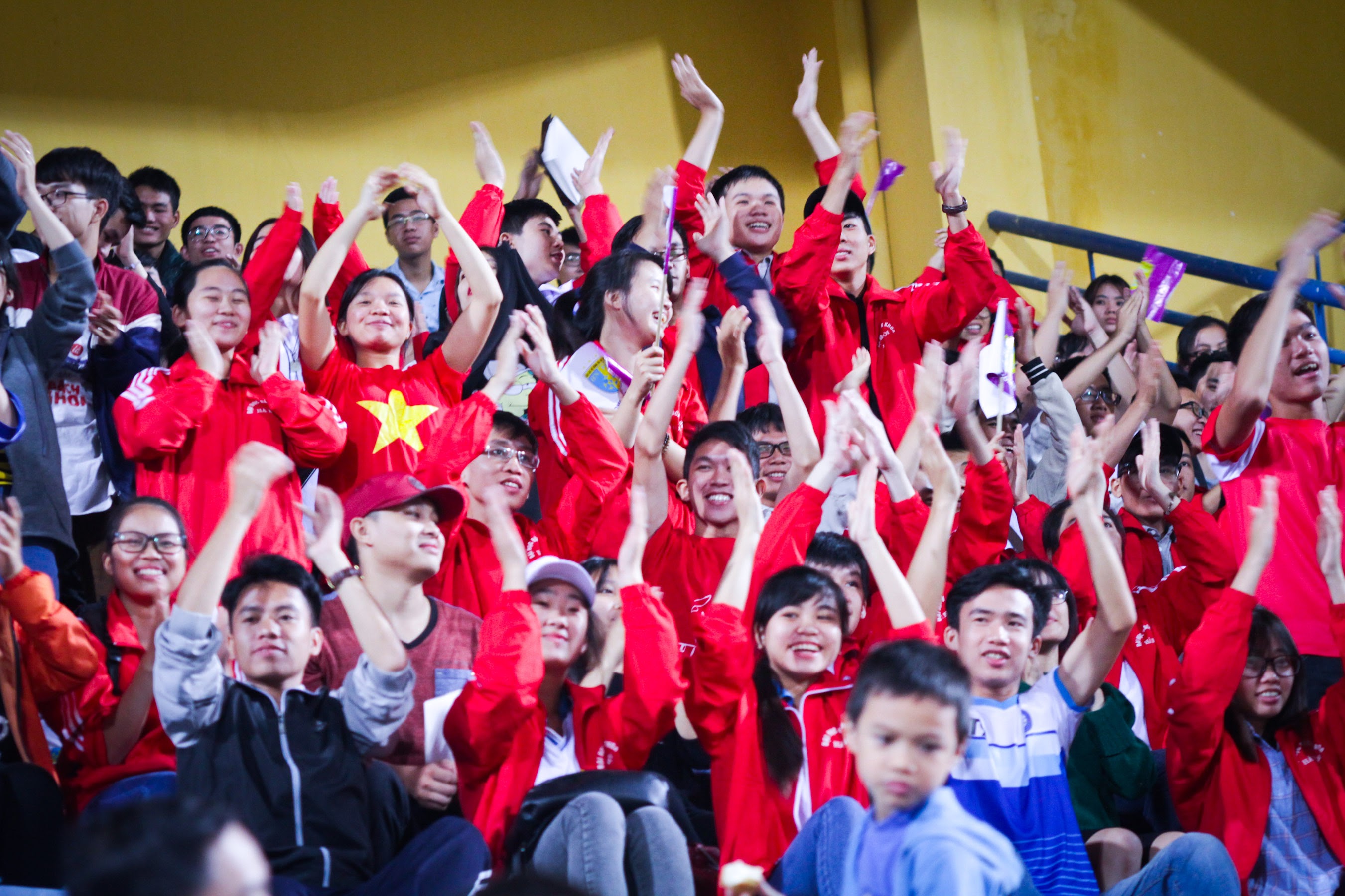 SCG tiếp tục tổ chức các loạt hoạt động thú vụi trước trận đấu và cuộc thi ảnh cho cổ động viên bóng đá Việt Nam, Hà Nội FC vs Hồ Chí Minh FC