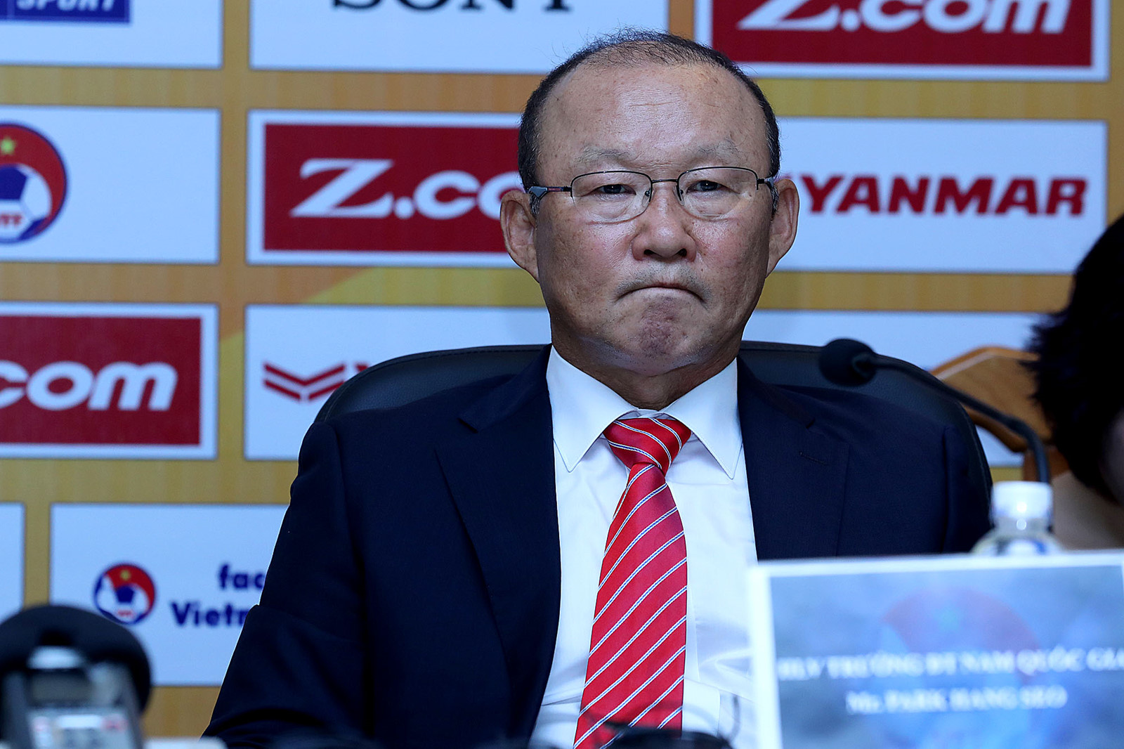 HLV Park Hang Seo có trận ra mắt không như mong đợi Việt Nam 0-0 Afghanistan, ket qua Việt Nam 0-0 Afghanistan, ty so Việt Nam 0-0 Afghanistan, ket qua tran dau Việt Nam 0-0 Afghanistan. hop bao Việt Nam 0-0 Afghanistan