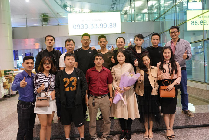 AOE, AOE Việt Trung, Giao hữu AOE