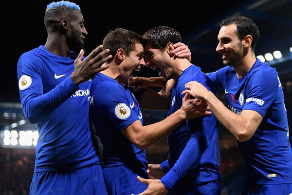 Azpilicueta để lại dấu ấn đậm nét với đường kiến tạo cho Morata lập công bóng đá Ngoại hạng Anh, kết quả bóng đá, Chelsea vs MU