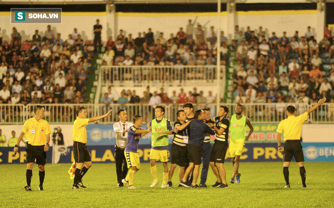 HAGL 2-2 Hà Nội, Thành Lương, Thành Lương nói gì, Thành Lương nhận thẻ đỏ, Hà Nội, HAGL