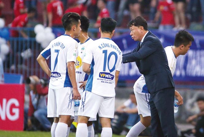 bóng đá Việt Nam, V-League, tin tức V-League, HAGL, Công Phượng, Chung Hae Seong