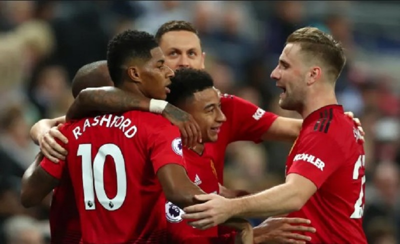 Luke Shaw (bìa phải) không được gọi lên tuyển Anh UEFA Nations League, ĐT Anh, Tam Sư, Luke Shaw, Man Utd, MU, Quỷ đỏ, danh sách đt anh