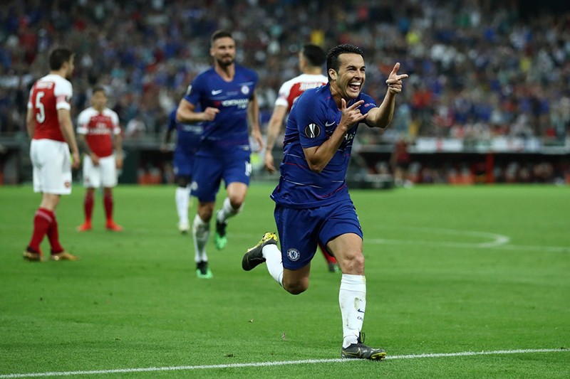 Không lâu sau đó, đến lượt Pedro lập công nhân đôi cách biệt lên 2-0 cho The Blues kết quả Europa League, kết quả Chung kết C2, Chelsea 4-1 Arsenal, ket qua ck c2, Arsenal, Chelsea