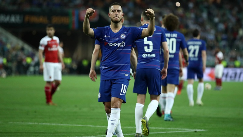 Chẳng mất nhiều thời gian, Hazard được đá 11m và gia tăng cách biệt lên 3-0 cho Chelsea kết quả Europa League, kết quả Chung kết C2, Chelsea 4-1 Arsenal, ket qua ck c2, Arsenal, Chelsea