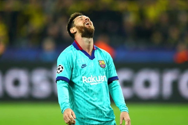 Messi không thể giúp Barca thoát trận thua. Ảnh: Getty Granada vs Barca, kết quả Granada vs Barca, tỉ số Granada vs Barca, kết quả bóng đá, kết quả La Liga