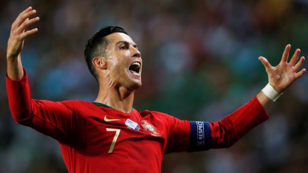 Ronaldo ăn mừng bàn thắng vào lưới Luxembourg. Ảnh: BBC Kết quả vòng loại Euro 2020, Bồ Đào Nha 3-0 Luxembourg, kết quả bóng đá, Ronaldo, EURO 2020