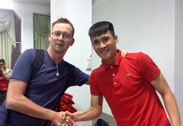 Sott Sommerville và Công Vinh Sott Sommerville, phóng viên Anh, U23 Việt Nam, Park Hang Seo, Công Phượng, Xuân Trường, U23 Australia
