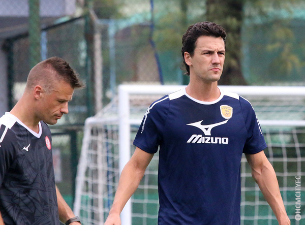 Possebon và chuyên gia Martin Forkel Possebon, Công Vinh, CLB TP.HCM, V.League, tin chuyển nhượng, Man Utd