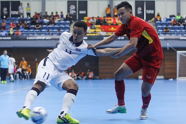 Osamanmusa là cầu thủ futsal Đông Nam Á đầu tiên thi đấu tại châu Âu Muhammad Osamanmusa, Futsal Thái Lan, bóng đá Thái Lan, bóng đá Việt Nam