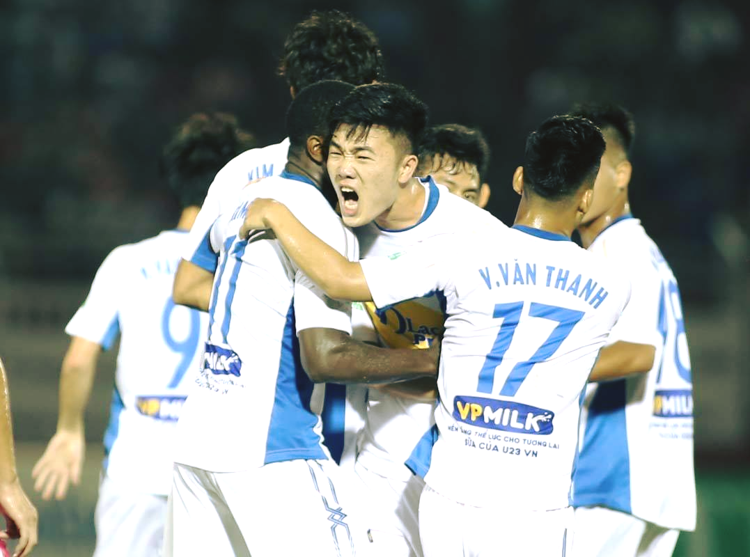 HAGL có sức hút lớn nhất tại V.League HAGL, Xuân Trường