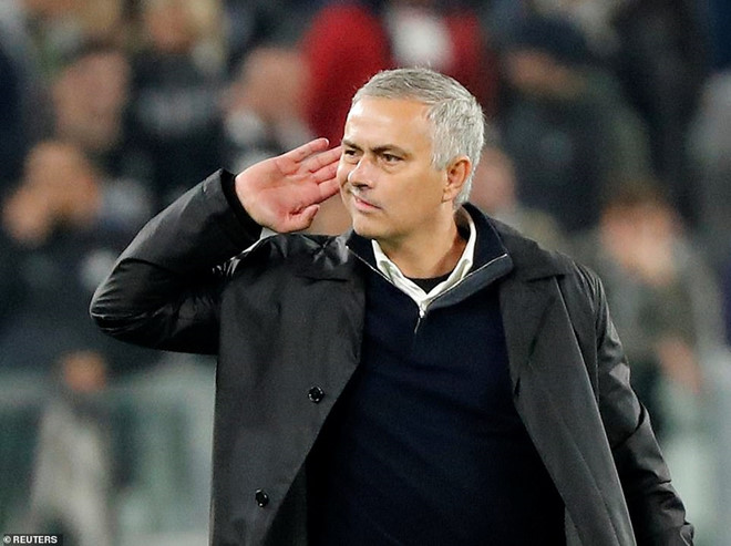 Hành động ăn mừng của Jose Mourinho