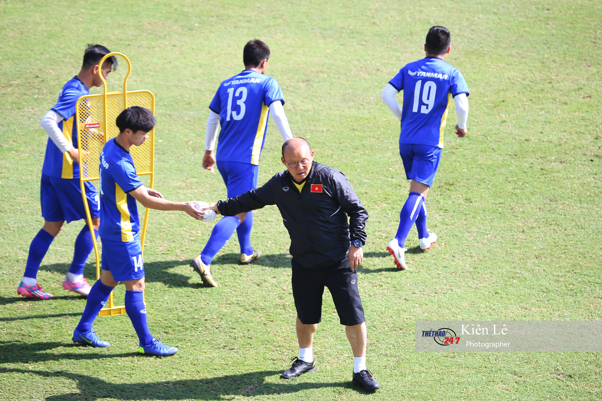 HLV Park Hang Seo đã thay đổi tư duy chơi bóng của Công Phượng