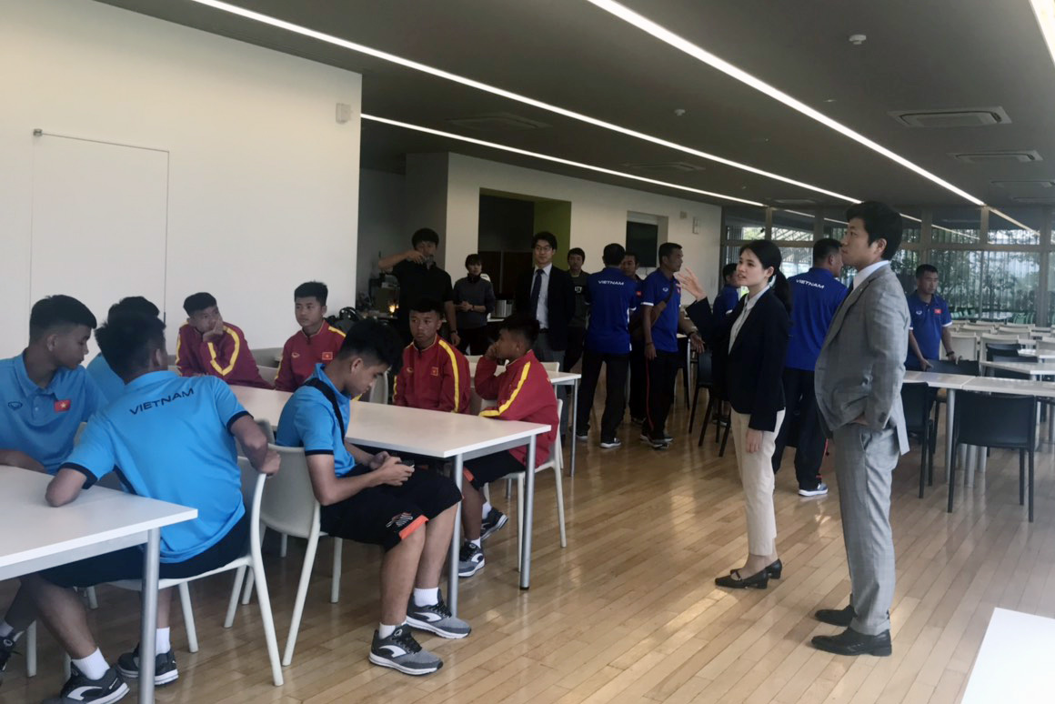 ĐT U15 Việt Nam đã có mặt tại Trung tâm J-Green Sakai (Nhật Bản)