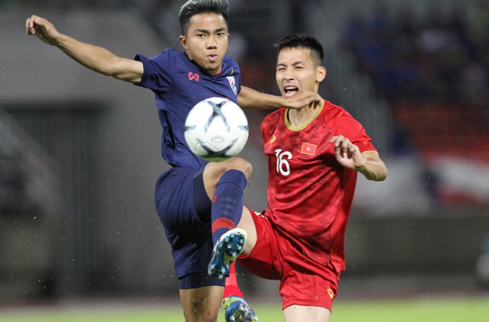 Trận hoà Thái Lan khiến ĐT Việt Nam tụt hai bậc trên BXH FIFA