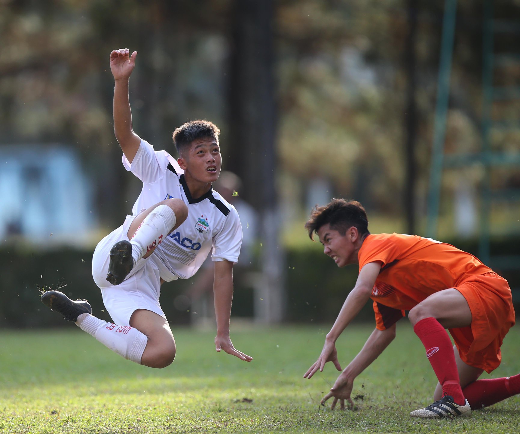 Quốc Việt sinh năm 2003 đã ghi 28 bàn sau 41 trận đấu cho U18/19 HAGL trong năm 2019 (ảnh: Minh Trần)