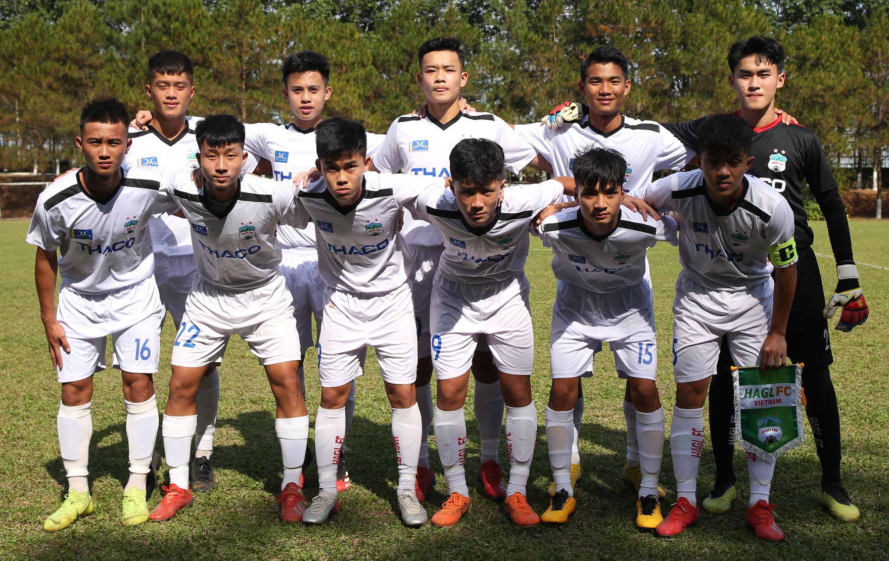 U19 HAGL là lứa trẻ đầy tài năng của Bầu Đức. u19 hagl