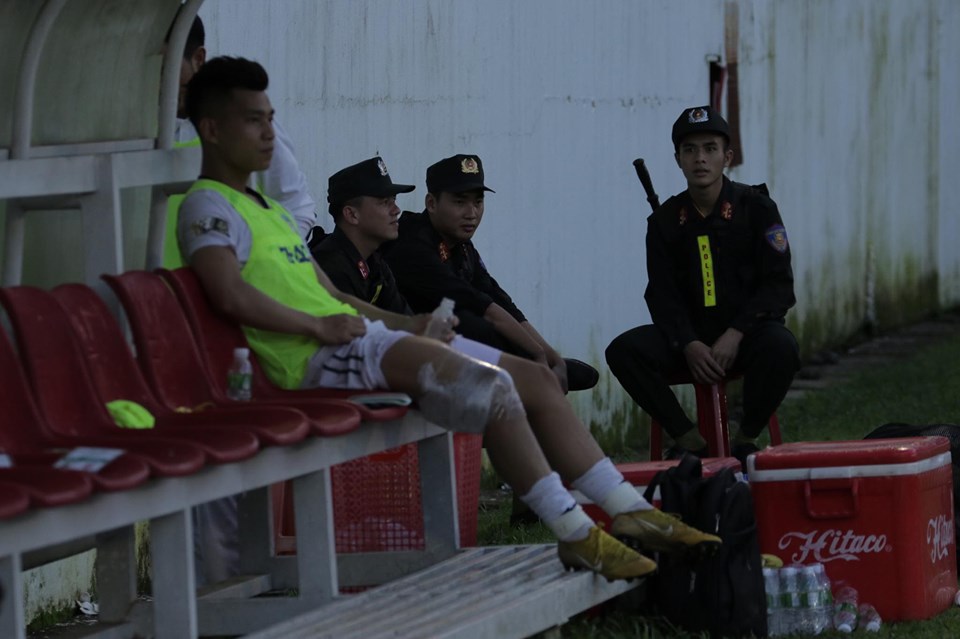 Van Thanh HAGL v league 2019 van thanh injury 