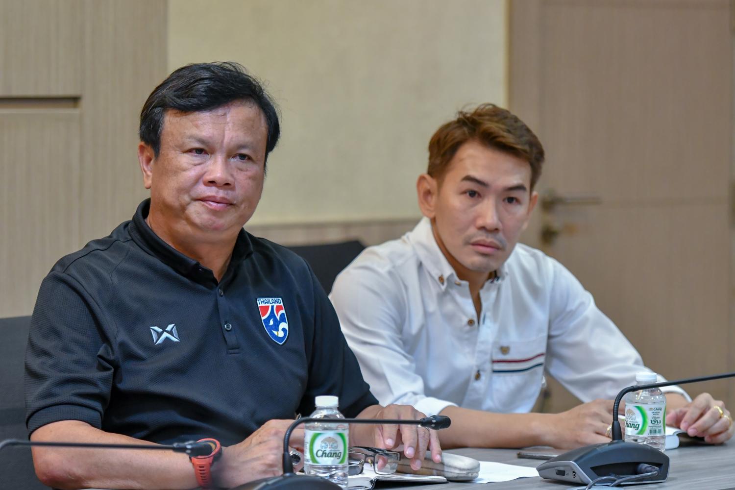 sirisak Thailand national team coach