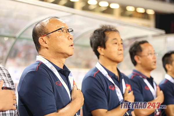 Park hang-seo and his coaching team