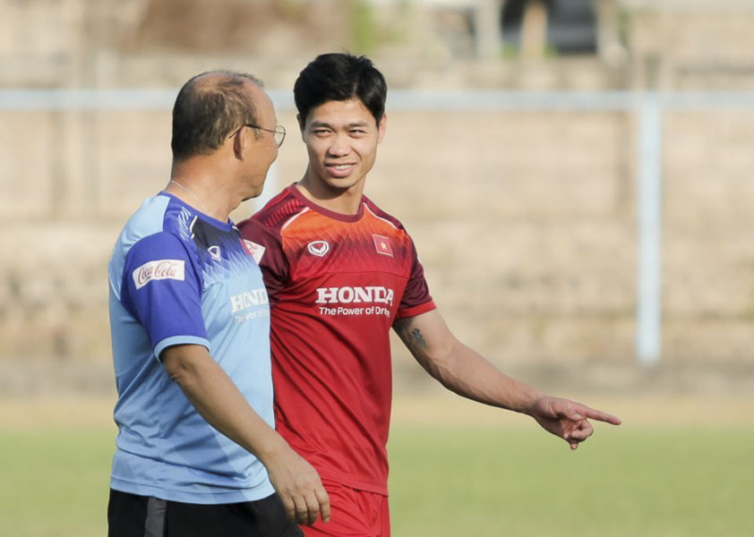 cong phuong and park hang seo, world cup 2022 qualifiers, vietnam vs indoesia