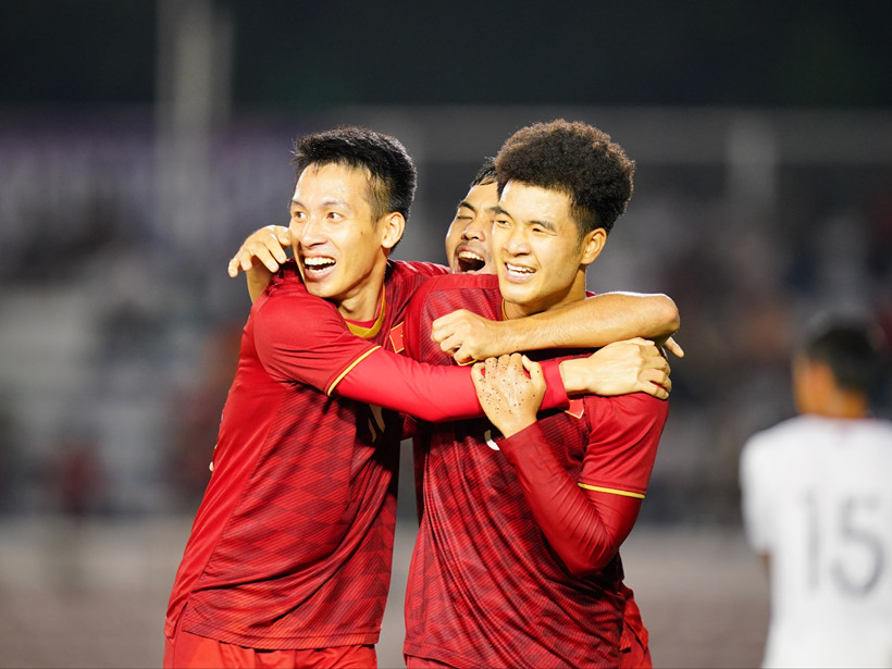 U22 Vietnam stumbled into the final of the 30th SEA Games 30. Photo: Thanh Nien