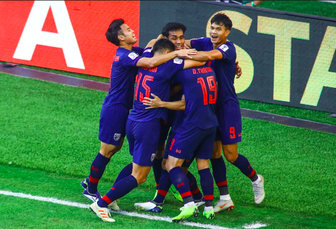 Thái Lan cũng rất lợi hại khi chơi phòng ngự phản công đội tuyển Thái Lan, King's Cup 2019, Việt Nam vs Thái Lan, viet nam vs thai lan