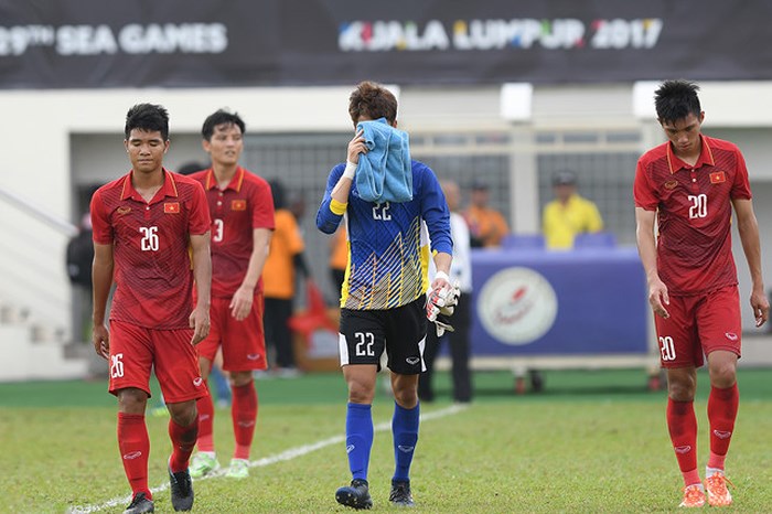 Công Phượng cùng các đồng đội từng thua đậm Thái Lan ở SEA Games 2017 lịch sử đối đầu giữa việt nam vs thái lan, việt nam vs thái lan, viet nam vs thai lan, king's cup 2019