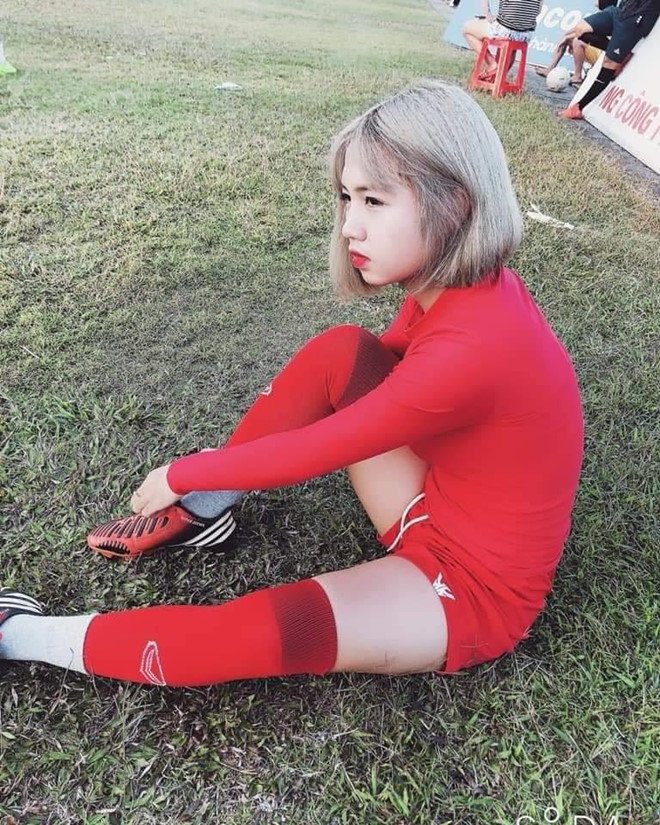 Trần Thị Duyên: Nữ cầu thủ xinh đẹp của Phong Phú Hà Nam Phong Phú Hà Nam và Than.KSVN ở giải VĐQG nữ 2017