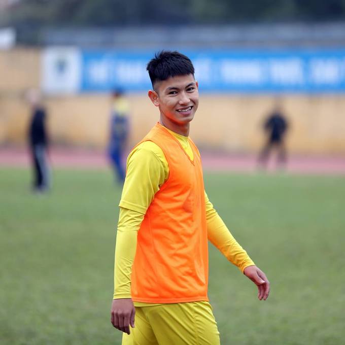 Trọng Hùng đã ra sân đủ 10 trận trong màu áo Thanh Hoá https://thethao247.vn/250-truc-tiep-phu-dong-vs-pho-hien-15h30-ngay-17-5-d179985.html
