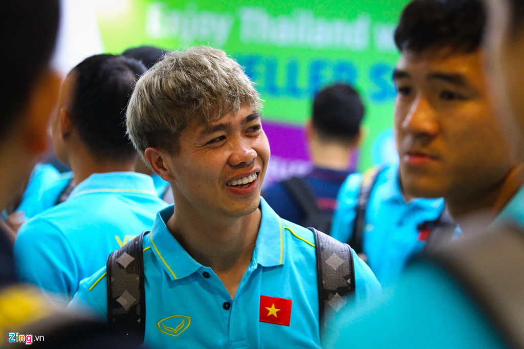 Công Phượng cười tươi tập trung cùng đội tuyển Việt Nam. Ảnh: Zing Công phượng về nước, công phượng sang châu âu, công phượng hôm nay, công phượng đến pháp, công phượng về việt nam