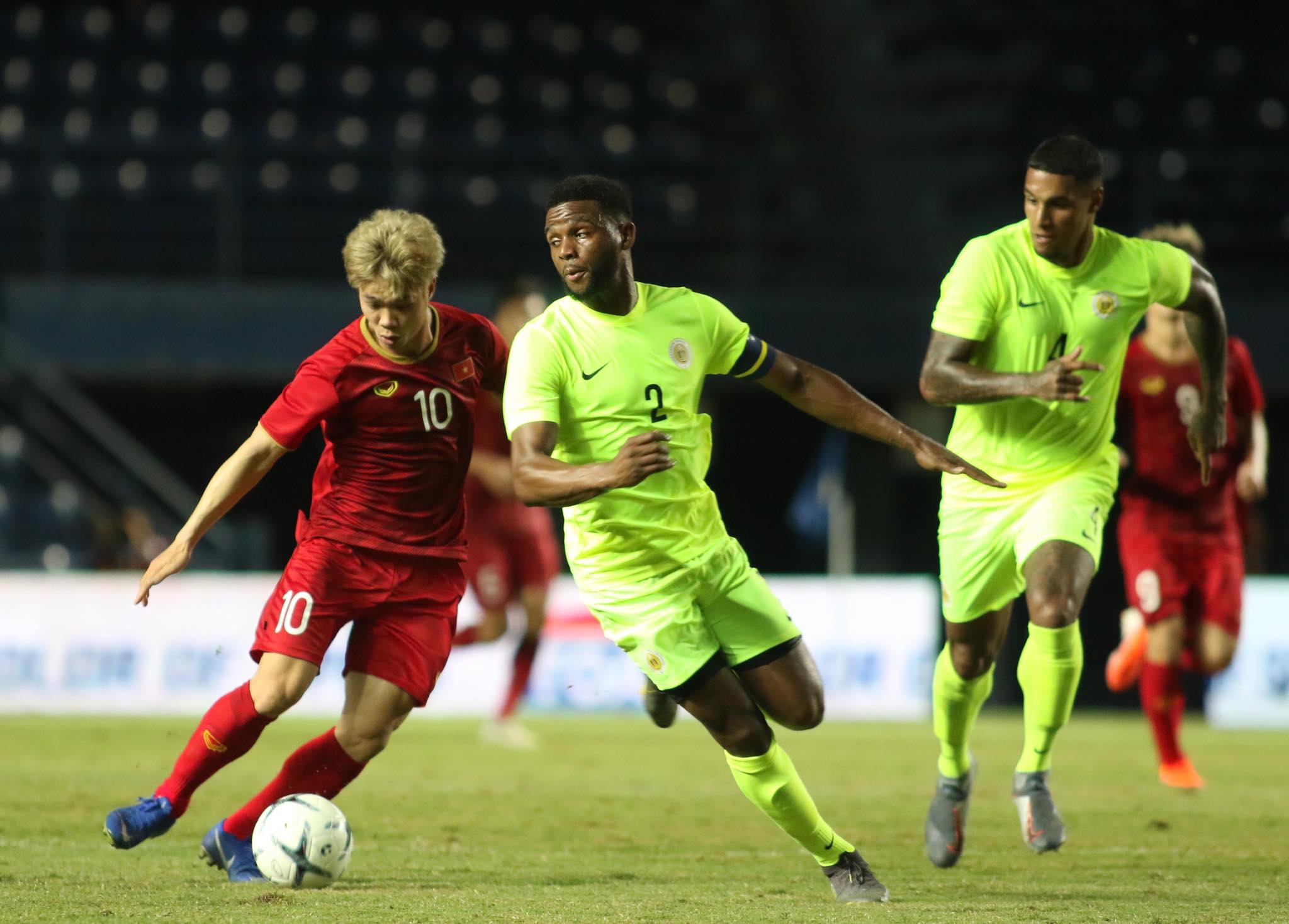 Công Phượng sẽ sang Paris FC thi đấu? công phượng sang châu âu, công phượng xuất ngoại, công phượng chia tay incheon, công phượng sang pháp
