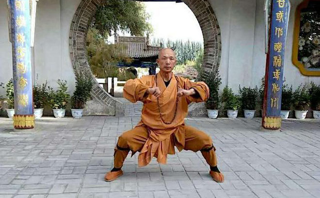 Thích Diên Giác từng gây sốt khi thách đấu Từ Hiểu Đông đệ nhất hộ pháp thiếu lâm, 72 tuyệt kỹ thiếu lâm, từ hiểu đông, từ hiểu đông là ai, tu hieu dong vs la cuong, tu hieu dong vs nguy loi, từ hiểu đông điền dã